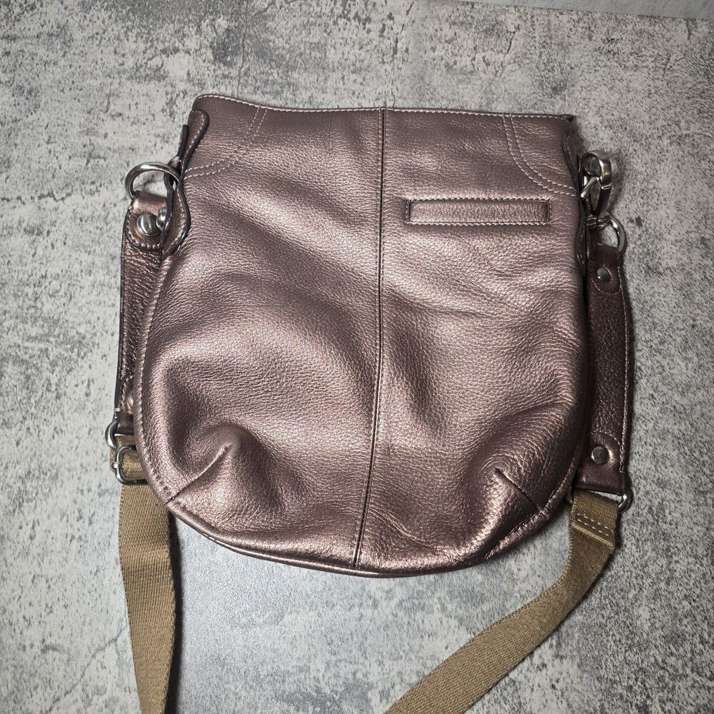 B. MAKOWSKY SOFT PEBBLE LEATHER BRONZE METALLIC CROSS BODY BAG HANDBAG MESSENGER - Picture 2 of 7